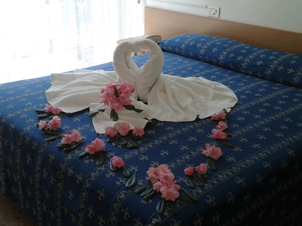 Sporting Hotel Gabicce Mare Esterno foto