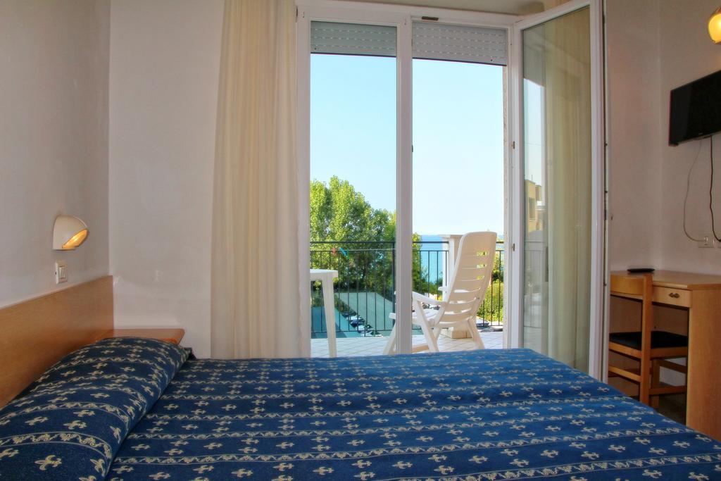 Sporting Hotel Gabicce Mare Esterno foto